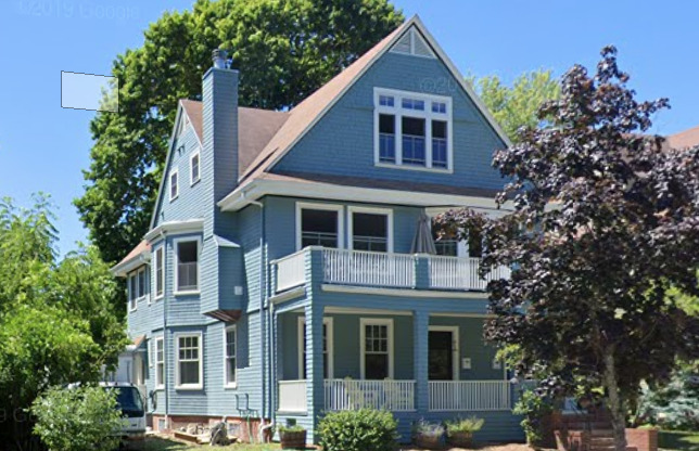 588 HURON AVE