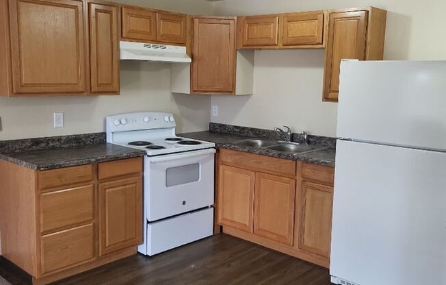 Maplecrest Apartments
