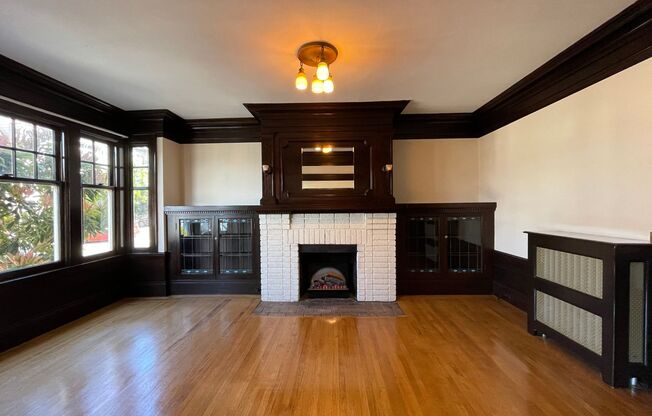 Outside Leasing - 1319 4th Ave.
