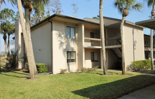 Condo in East Lake Woodlands