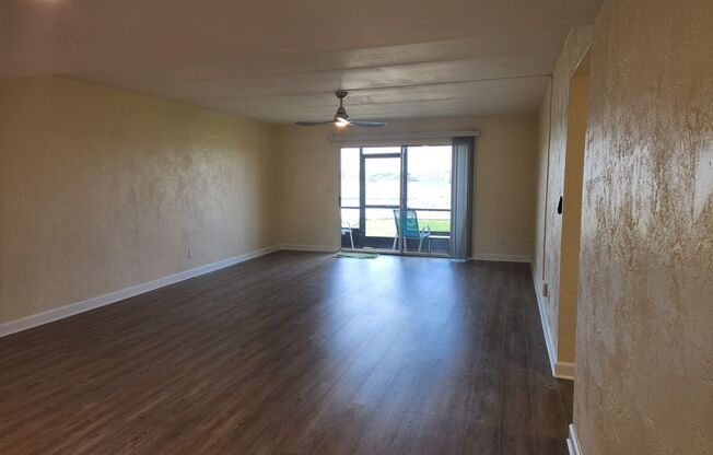 2 beds, 2 baths, $1,795, Unit unit 21-A