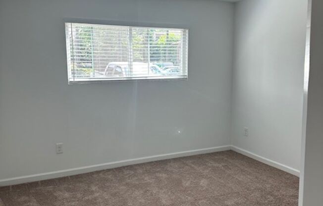 3 beds, 2 baths, 1,200 sqft, $1,995, Unit 2290-03