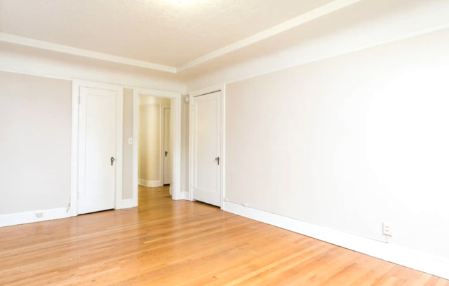 Studio, 1 bath, 512 sqft, $1,225, Unit 407