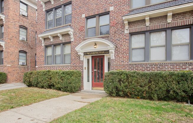 Valentine Apartments