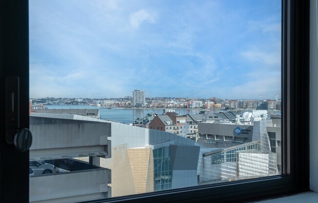 2 beds, 2.5 baths, 1,645 sqft, $5,500, Unit 9B