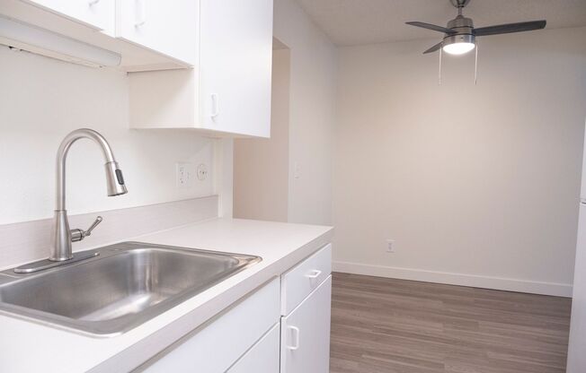 1 bed, 1 bath, $1,500, Unit CI2005