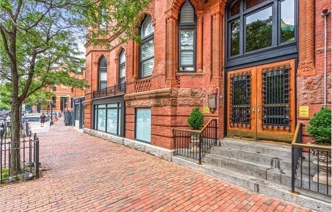 Studio, 1 bath, 521 sqft, $3,200, Unit 5B