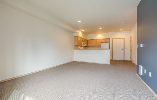 1 bed, 1 bath, 607 sqft, $1,899, Unit 506