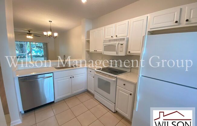 2904 WOODLANDS PARK CT