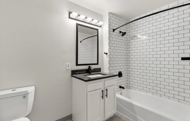 1 bed, 1 bath, 1,250 sqft, $1,375, Unit 301