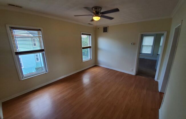 3 Bed 2 Bath Duplex Norfolk