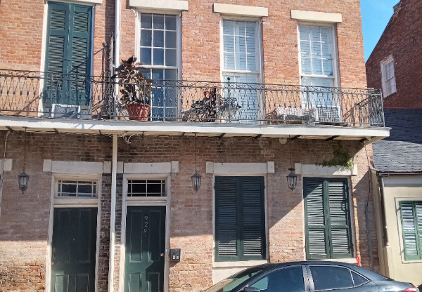 929 DUMAINE Street