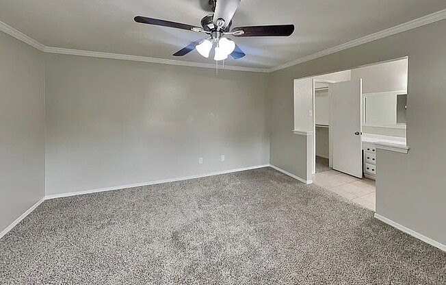 3327 SYCAMORE SPG DR