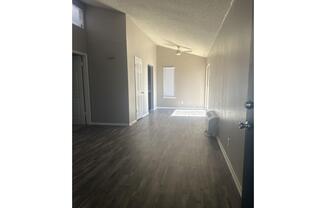 Home - The Retreat @ College Hills - San Angelo, TX