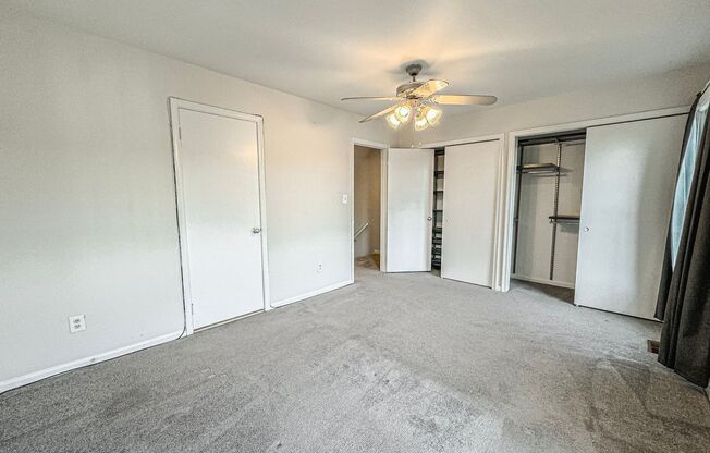 3 beds, 1.5 baths, $3,200, Unit # 3