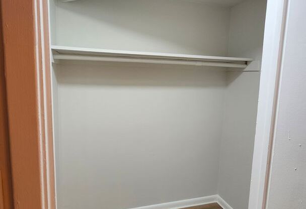 Studio, 1 bath, 400 sqft, $1,450, Unit Apt 1