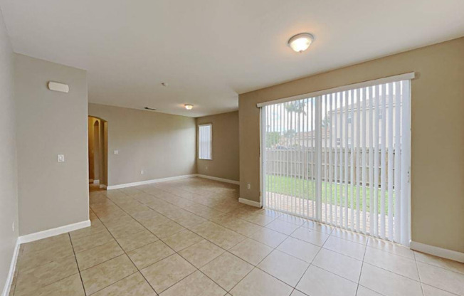 11772 SW 152 PATH