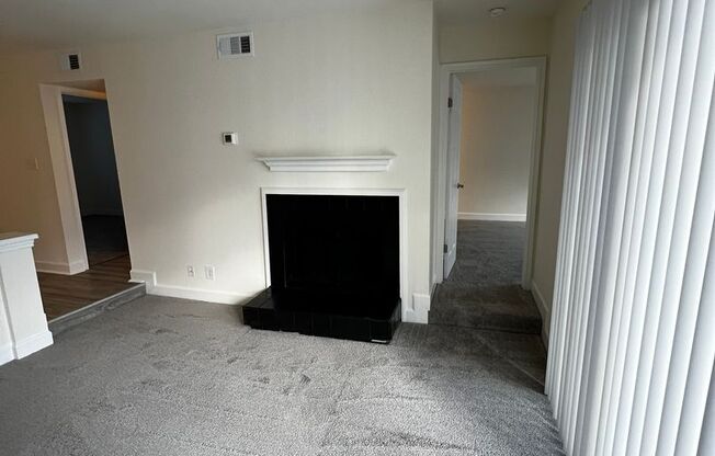 2 beds, 2 baths, 1,017 sqft, $1,975, Unit 1003 G #2A