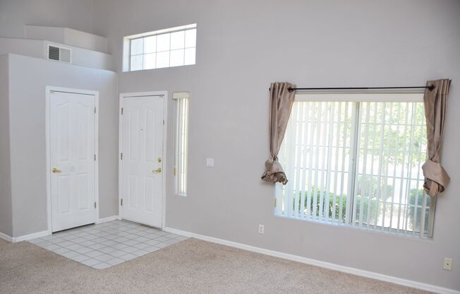 4 BEDROOM , 2.5 BATH BEAUTY IN THE NORTHWEST OF LAS VEGAS