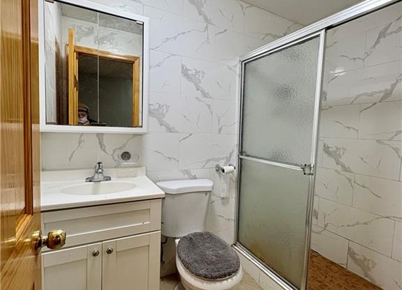6916 FT HAMILTON PKWY