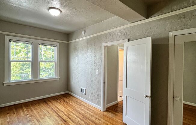 1 bed, 1 bath, $1,495, Unit 104