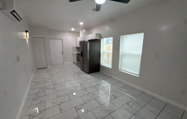 Studio, 1 bath, 500 sqft, $1,095, Unit Apt 50