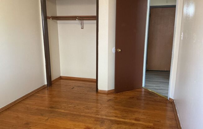 5824 W Beloit Rd