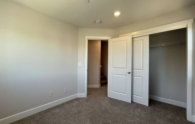 4 beds, 3.5 baths, $2,995