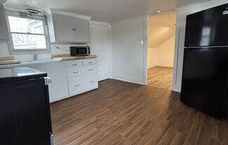 740 E 800 S - Triplex