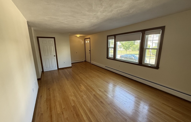 30 WOODLEIGH RD