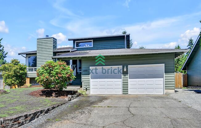 3 Beds 2 Baths Single-family Home is available for Rent!