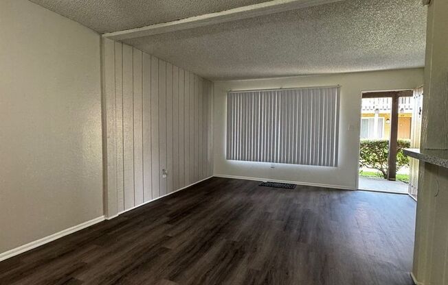 1 bed, 1 bath, 665 sqft, $2,125, Unit 107