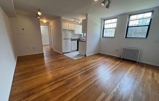 147 S. Negley Avenue