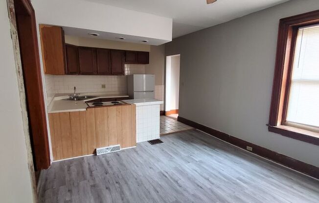 1 bed, 1 bath, 450 sqft, $900, Unit 512/04