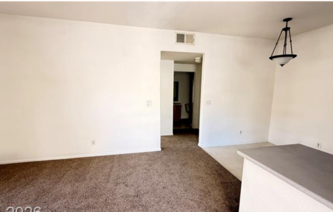 2 beds, 2 baths, $1,310, Unit UNIT 2046