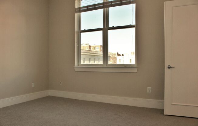 2 beds, 2 baths, 820 sqft, $4,050, Unit 312