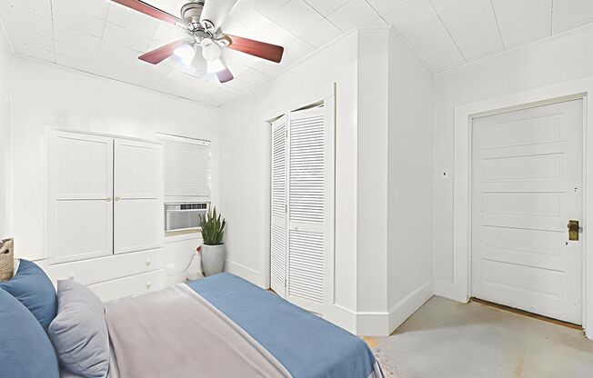 ATTENTION UL STUDENTS!!!!