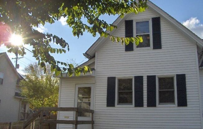 809 N Drew Street