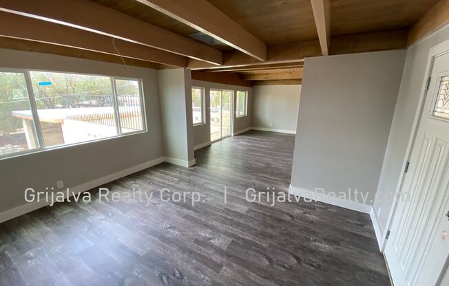 2923 E 10th St Tucson, AZ 85716