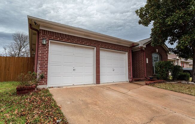 1235 BLACKTHORN DR