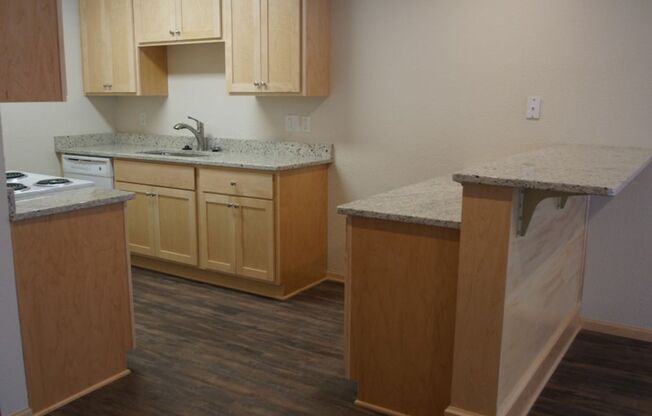 1 bed, 1 bath, 780 sqft, $1,374, Unit 222