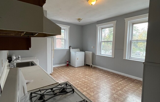 137 CHISWICK ST