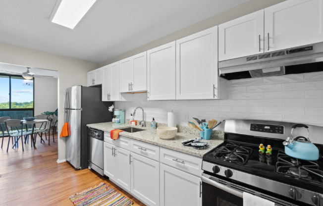 1 bed, 1 bath, 780 sqft, $2,339, Unit L13