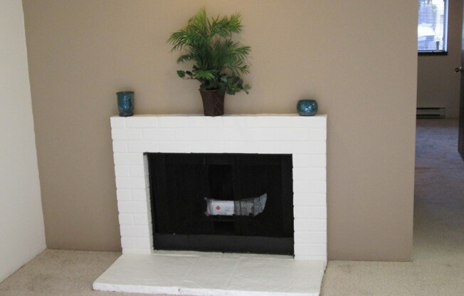 1 bed, 1 bath, 780 sqft, $1,515, Unit C202