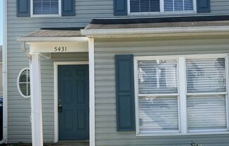 3 Bedroom End Unit Townhome!