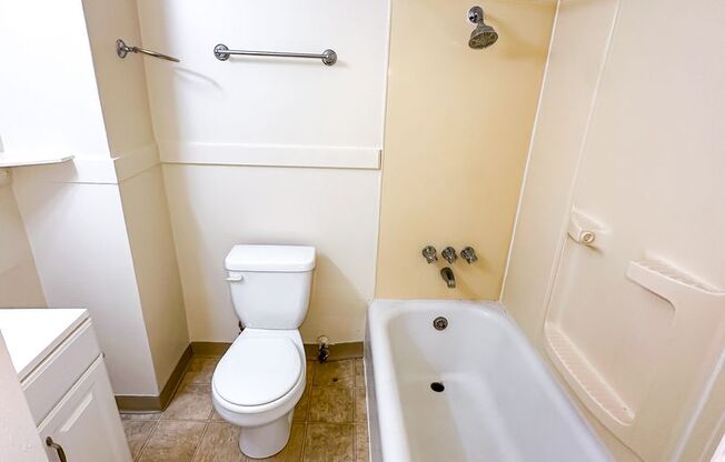 Studio, 1 bath, 455 sqft, $1,395, Unit 1519-304
