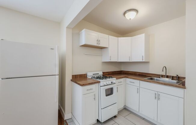 1/1 Hidden Gem near Pearl