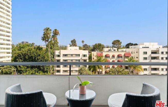 2 beds, 2.5 baths, 1,888 sqft, $7,500, Unit 705