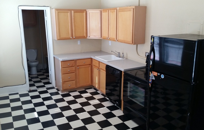 32nd and Lowell - Residences