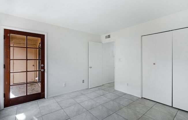Freshly Updated Condo with In-Unit Laundry